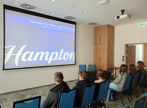 Hampton by Hilton - Nasz hotel patronacki