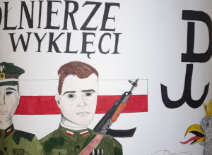 Szkolny konkurs historyczny z okazji narodowego dnia pamięci o żołnierzach wyklętych.